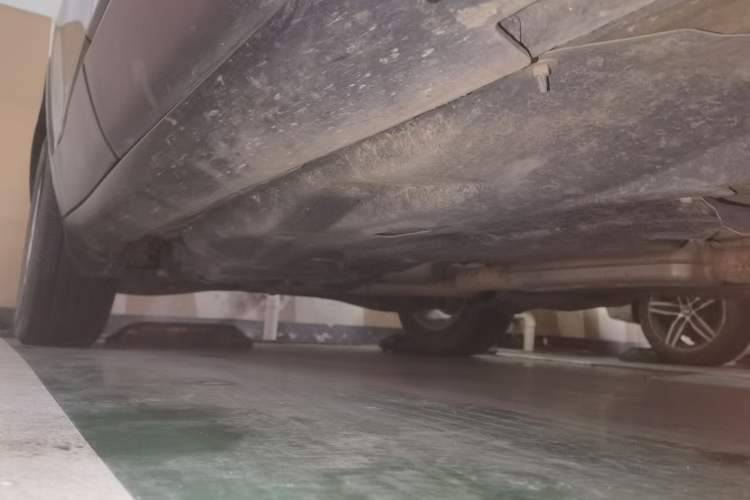 Used Jeep Cherokee 2017 2.0L Superior Edition Chassis Front Right
