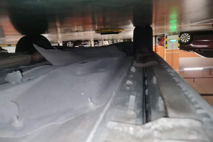 Used Jeep Cherokee 2017 2.4L Leading Edition Chassis Front Right