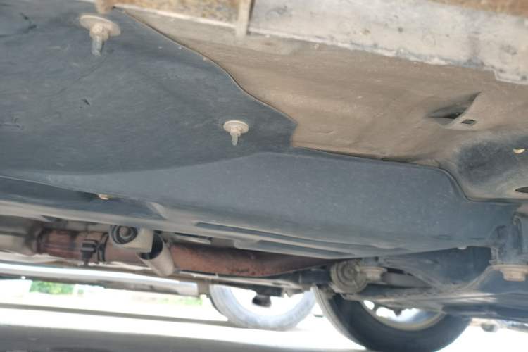 Used Jeep Cherokee 2017 2.0L Superior Edition Chassis Front Right