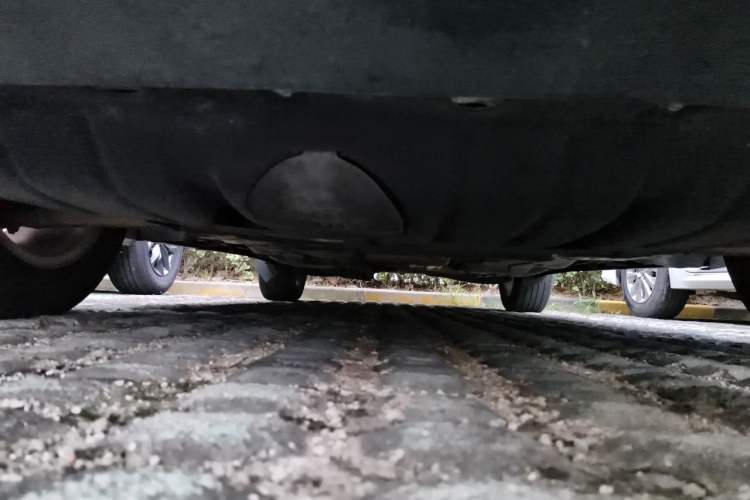 Used Jeep Cherokee 2017 2.0L Superior Edition Chassis Front