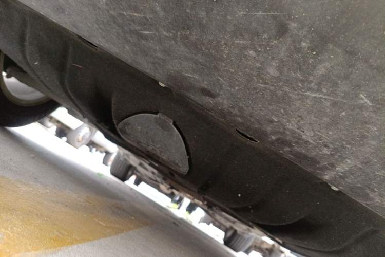 Used Jeep Cherokee 2017 2.0L Superior Edition Chassis Front
