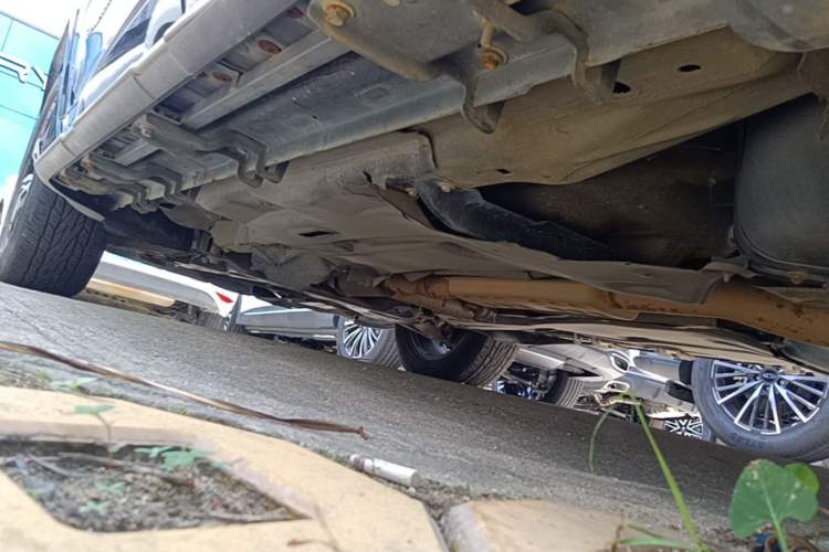Used Jeep Cherokee 2017 2.4L Professional Edition Chassis Rear Left