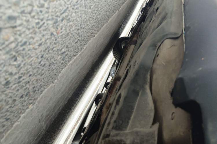 Used Jeep Cherokee 2017 2.0L Superior Edition Chassis Rear Left