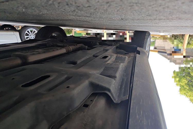 Used Jeep Cherokee 2017 2.4L Leading Edition Chassis Rear Left