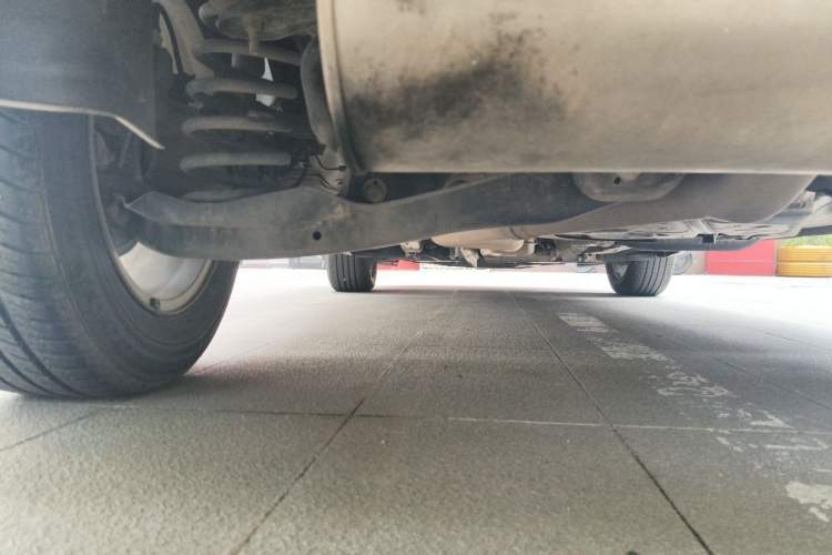 Used Jeep Cherokee 2017 2.4L Leading Edition Chassis Rear Left