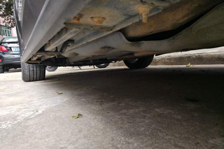 Used Jeep Cherokee 2017 2.0L Superior Edition Chassis Rear Left