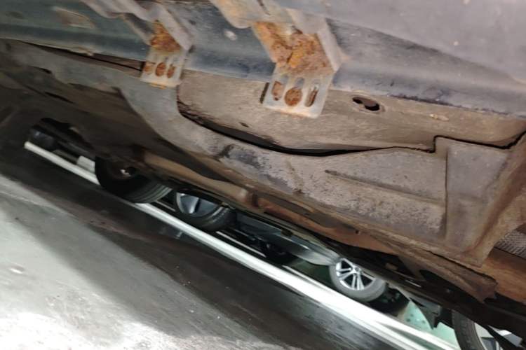 Used Jeep Cherokee 2017 2.4L Leading Smart Edition Chassis Rear Left