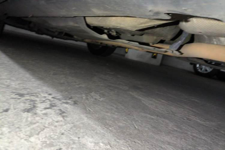 Used Jeep Cherokee 2017 2.0L Superior Edition Chassis Rear Left