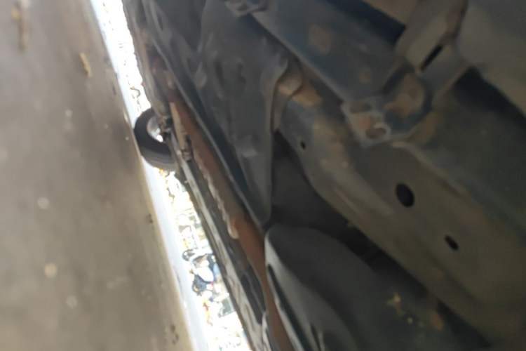 Used Jeep Cherokee 2017 2.4L Superior Edition Chassis Rear Left