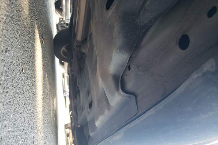 Used Jeep Cherokee 2017 2.4L Excellence Edition Chassis Rear Right