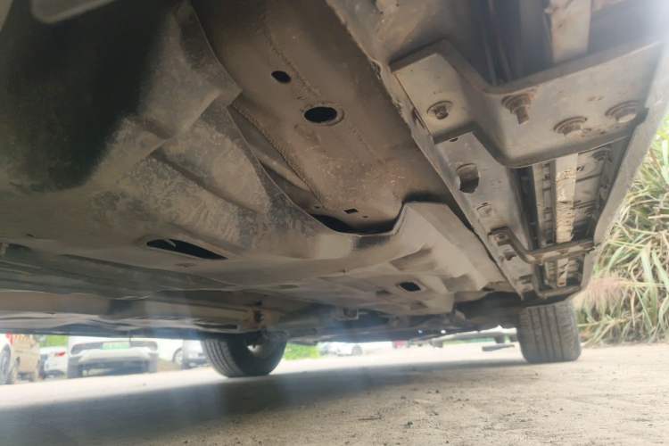 Used Jeep Cherokee 2017 2.4L Leading Smart Edition Chassis Rear Right