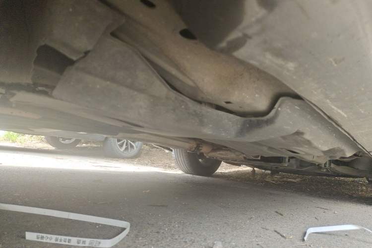 Used Jeep Cherokee 2017 2.0L Superior Edition Chassis Rear Right