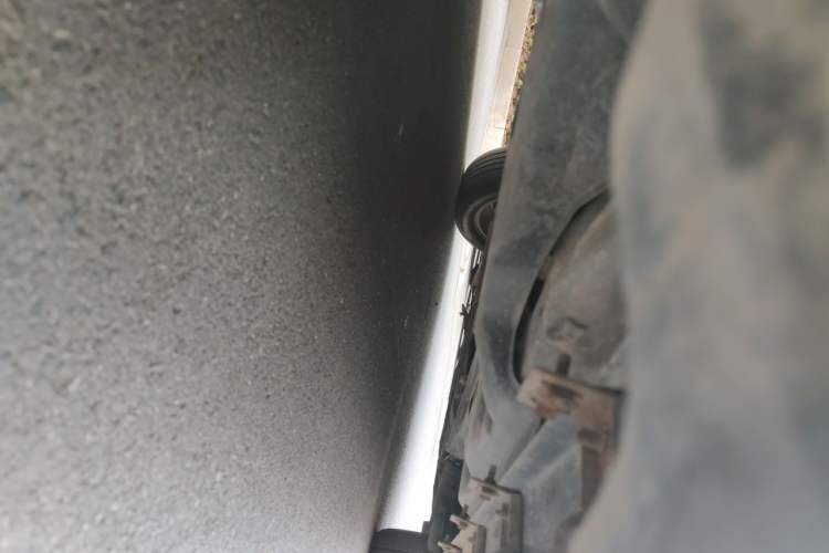 Used Jeep Cherokee 2017 2.0L Superior Edition Chassis Rear Right
