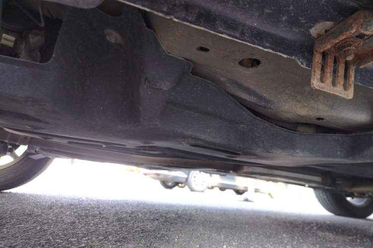Used Jeep Cherokee 2017 2.0L Superior Edition Chassis Rear Right