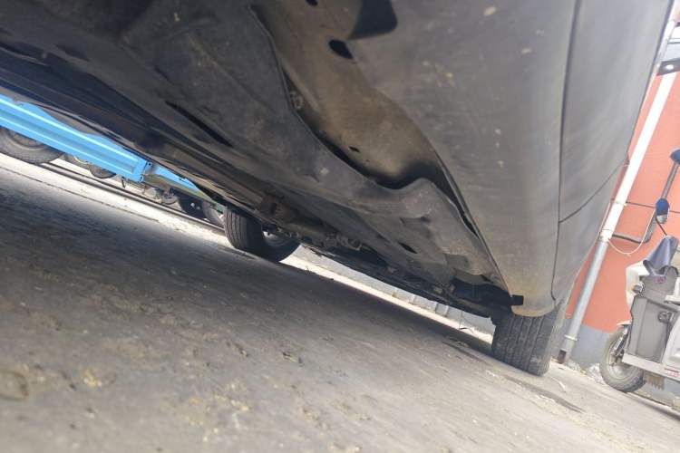 Used Jeep Cherokee 2017 2.0L Superior Edition Chassis Rear Right