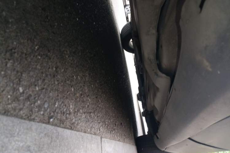 Used Jeep Cherokee 2017 2.0L Superior Edition Chassis Rear Right