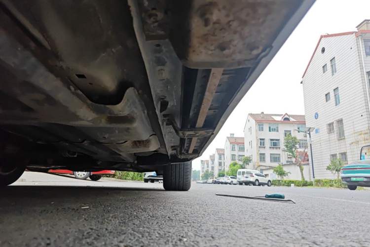 Used Jeep Cherokee 2017 2.0L Superior Edition Chassis Rear Right