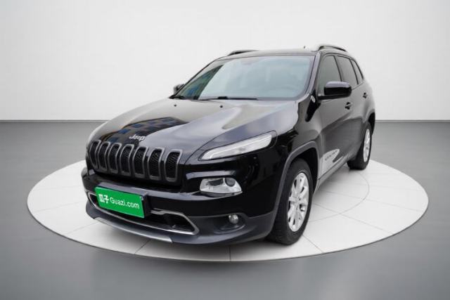 Jeep Cherokee 2017 2.0L Superior Edition usado
