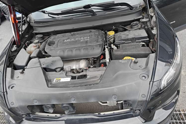 Used Jeep Cherokee 2017 2.4L Leading Smart Edition Engine Bay