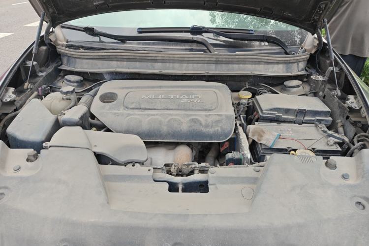 Used Jeep Cherokee 2017 2.4L Leading Edition Engine Bay