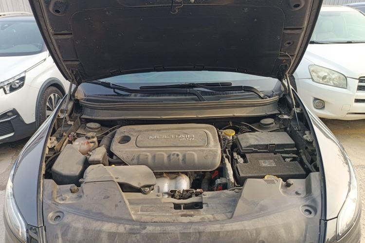 Used Jeep Cherokee 2017 2.4L Leading Edition Engine Bay
