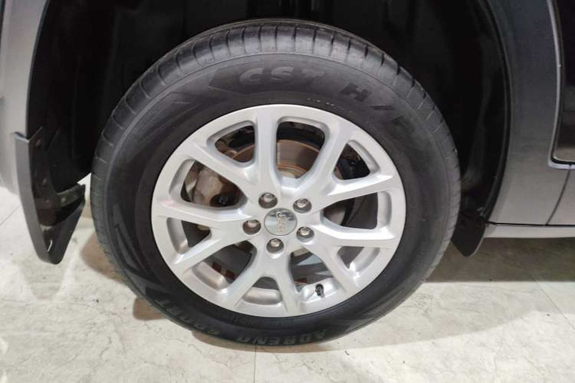 Used Jeep Cherokee 2017 2.4L Leading Edition Exterior 5