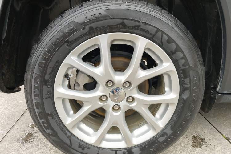 Used Jeep Cherokee 2017 2.0L Superior Edition Exterior 8