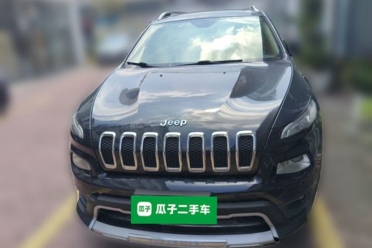 Used Jeep Cherokee 2017 2.4L Leading Smart Edition Front
