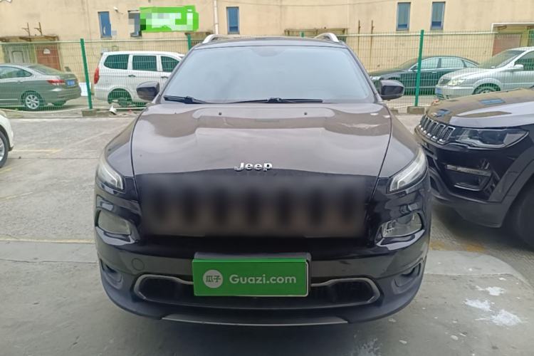 Used Jeep Cherokee 2017 2.4L Leading Smart Edition Front
