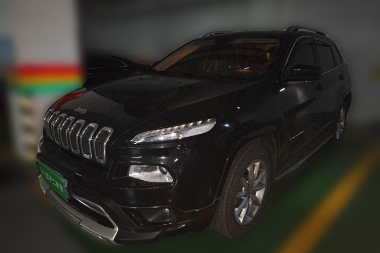 Used Jeep Cherokee 2017 2.4L Professional Edition Guazi used car, China used car export, Used car for sale, Used cars, Cheapest cars for sale