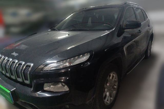 Used Jeep Cherokee 2017 2.0L Superior Edition