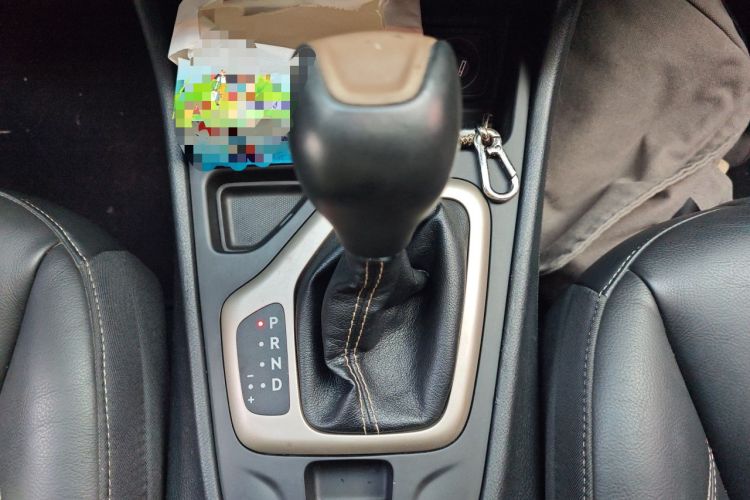 Used Jeep Cherokee 2017 2.0L Superior Edition Gear Lever