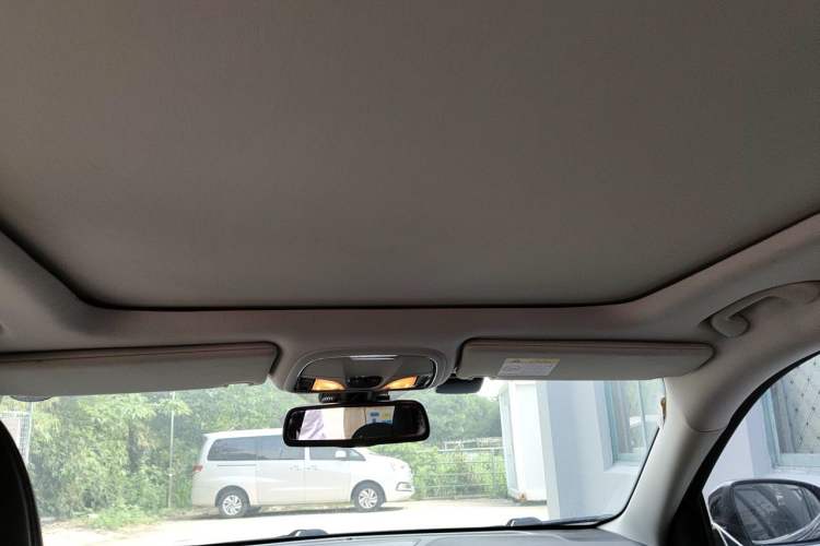Used Jeep Cherokee 2017 2.0L Superior Edition Headliner