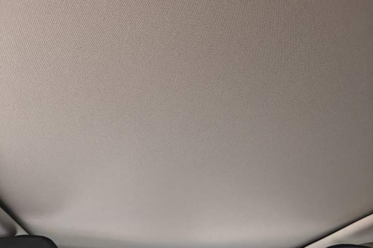 Used Jeep Cherokee 2017 2.4L Leading Edition Headliner