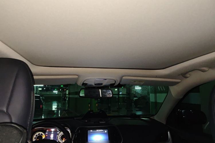 Used Jeep Cherokee 2017 2.0L Superior Edition Headliner