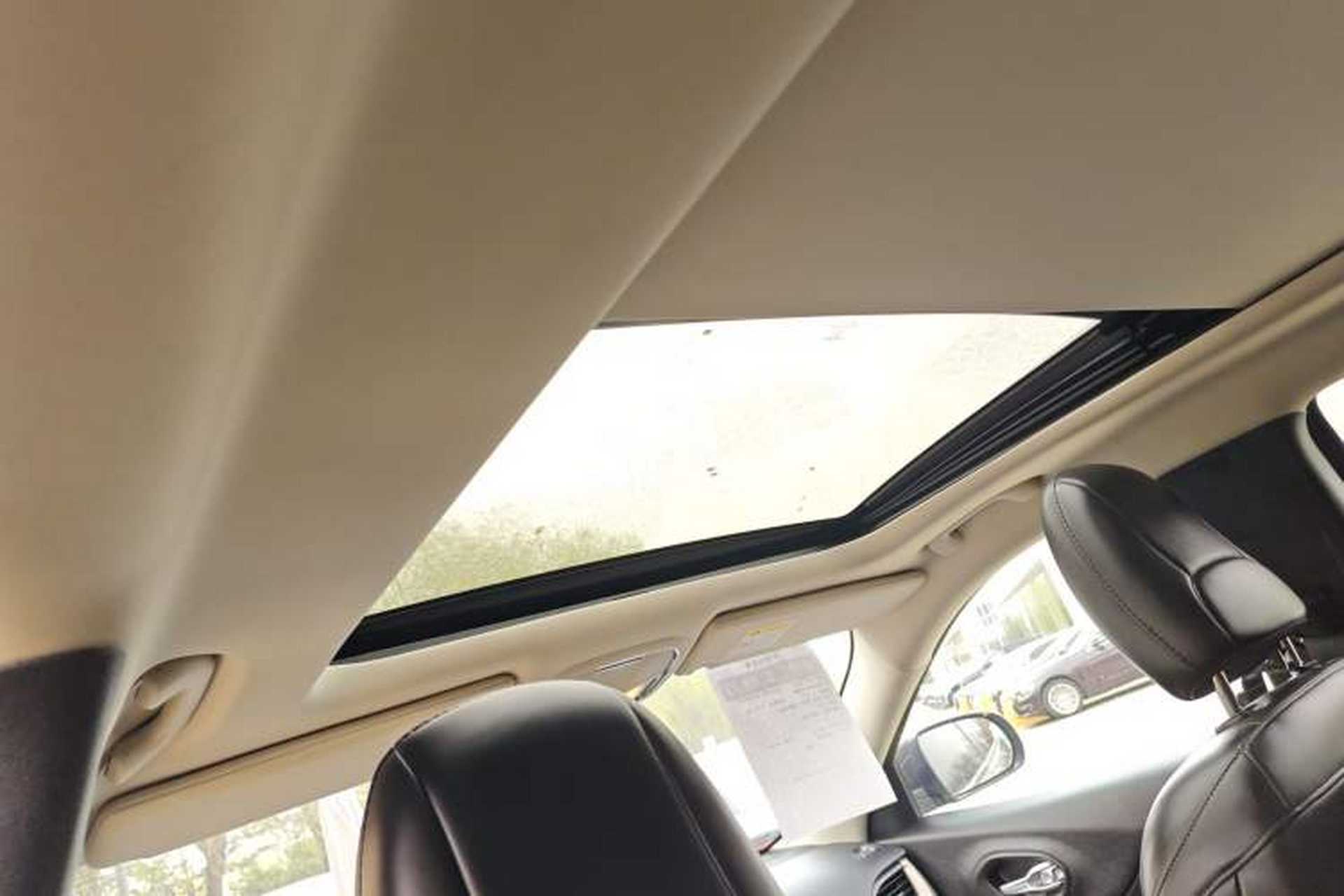 Used Jeep Cherokee 2017 2.4L Superior Edition Headliner