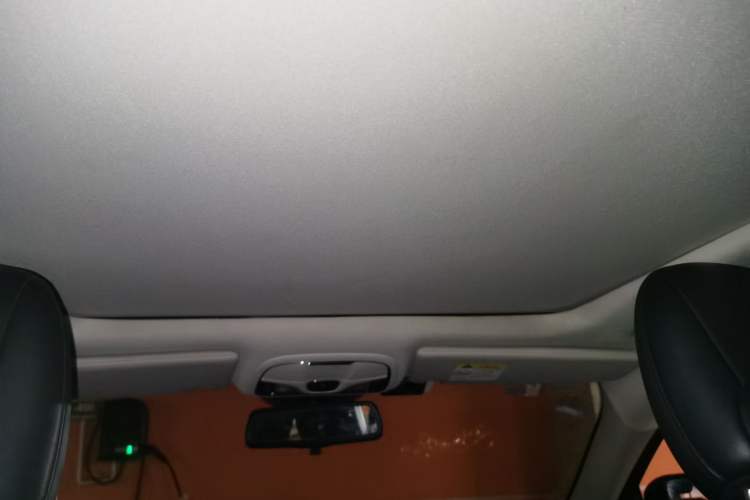 Used Jeep Cherokee 2017 2.4L Leading Edition Headliner