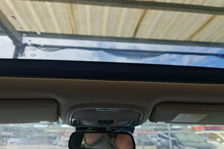 Used Jeep Cherokee 2017 2.4L Leading Smart Edition Headliner