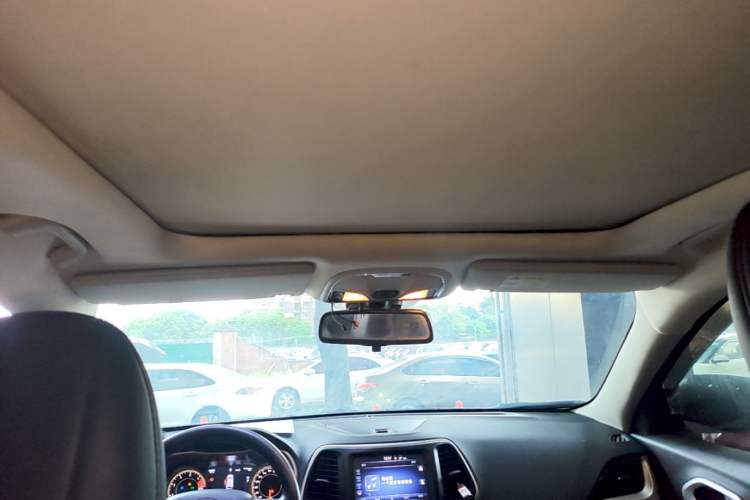 Used Jeep Cherokee 2017 2.0L Superior Edition Headliner