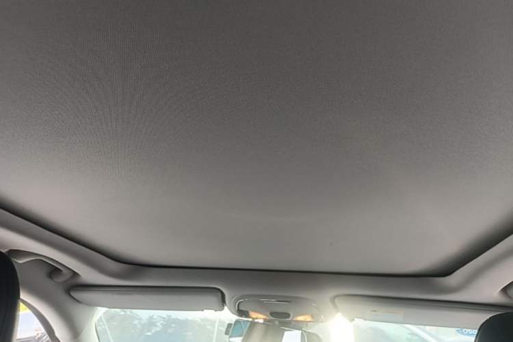 Used Jeep Cherokee 2017 2.0L Superior Edition Headliner