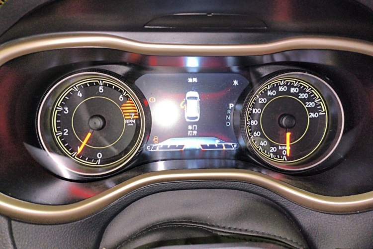 Used Jeep Cherokee 2017 2.0L Superior Edition Instrument Cluster