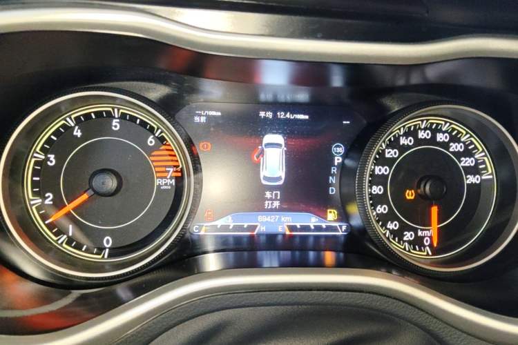 Used Jeep Cherokee 2017 2.0L Superior Edition Instrument Cluster
