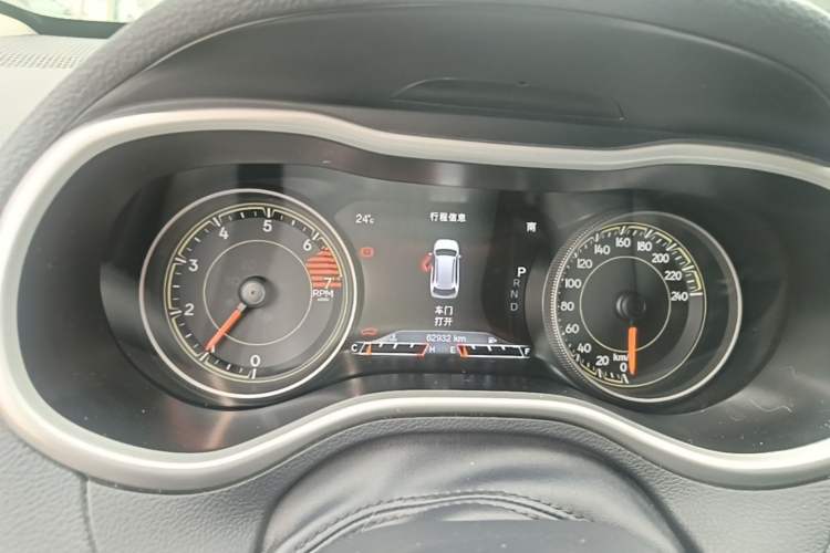 Used Jeep Cherokee 2017 2.0L Superior Edition Instrument Cluster