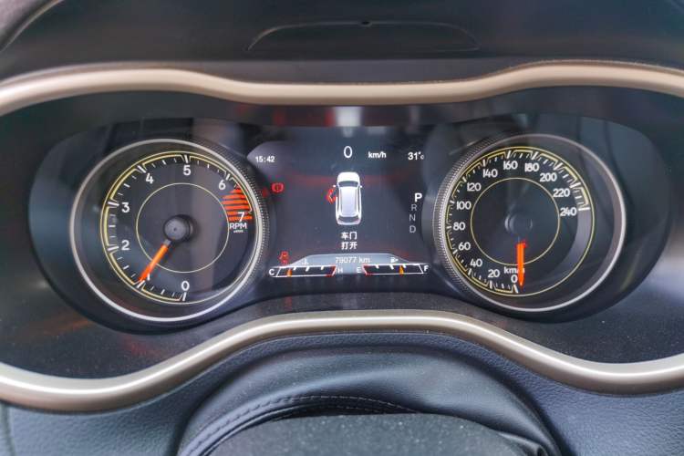 Used Jeep Cherokee 2017 2.0L Superior Edition Instrument Cluster