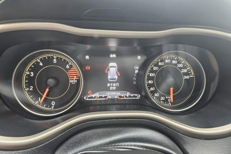 Used Jeep Cherokee 2017 2.0L Superior Edition Instrument Cluster