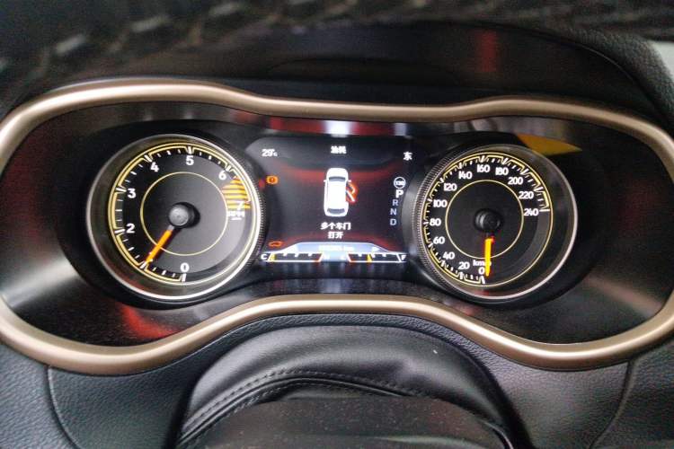 Used Jeep Cherokee 2017 2.0L Superior Edition Instrument Cluster