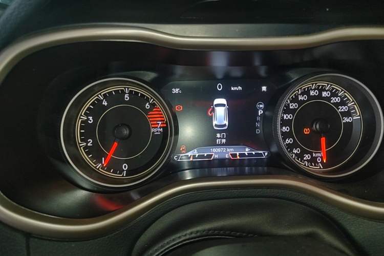 Used Jeep Cherokee 2017 2.0L Superior Edition Instrument Cluster