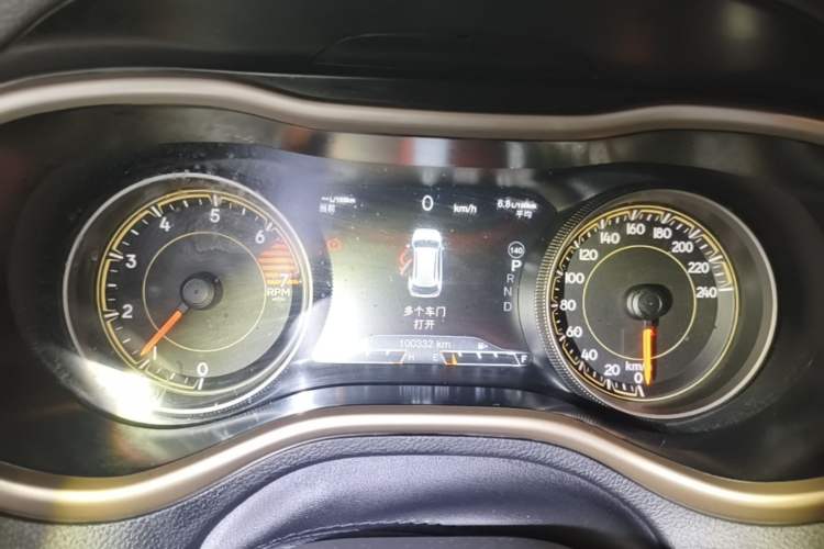 Used Jeep Cherokee 2017 2.0L Superior Edition Instrument Cluster