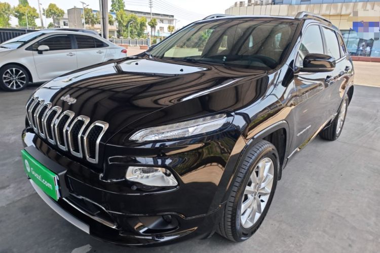 Used Jeep Cherokee 2017 2.4L Excellence Edition Guazi used car, China used car export, Used car for sale, Used cars, Cheapest cars for sale