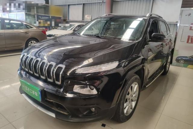 Used Jeep Cherokee 2017 2.4L Professional Edition